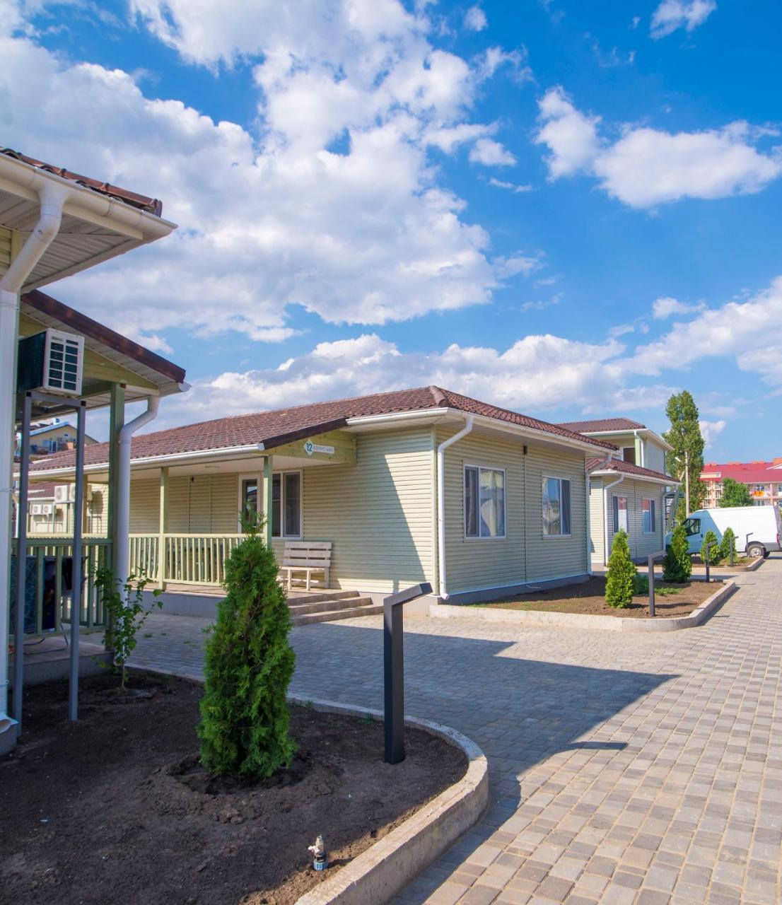 Hotel Welcome Summer Zatoka Exteriér fotografie